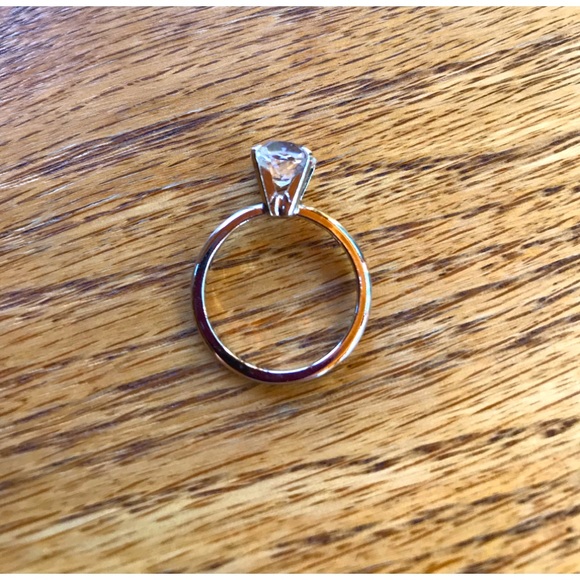 Imitation Diamond Ring - Picture 2 of 12